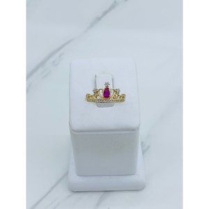 ❤️ 10k gold crown ring  ❤️ Sweet 15 ring Size 7.5 ❤️